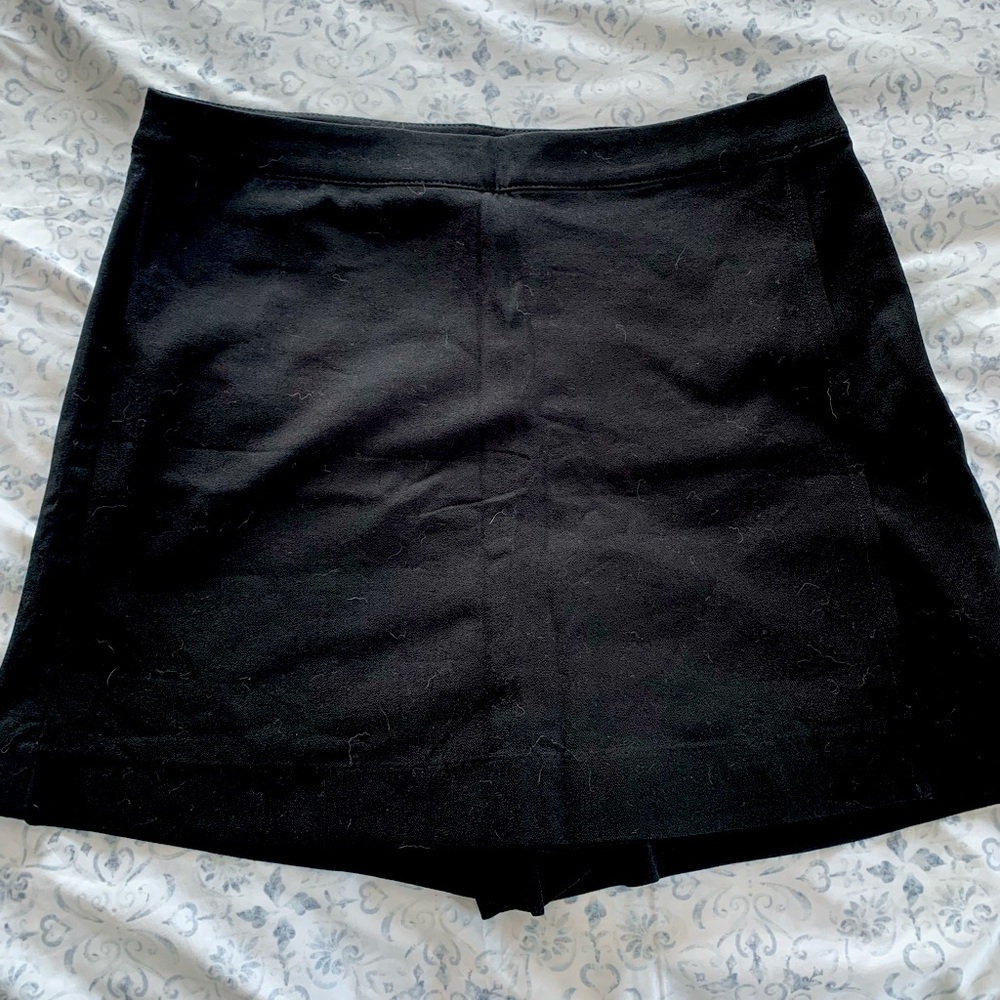 LBOSTON PROPER SKORT! NWT
